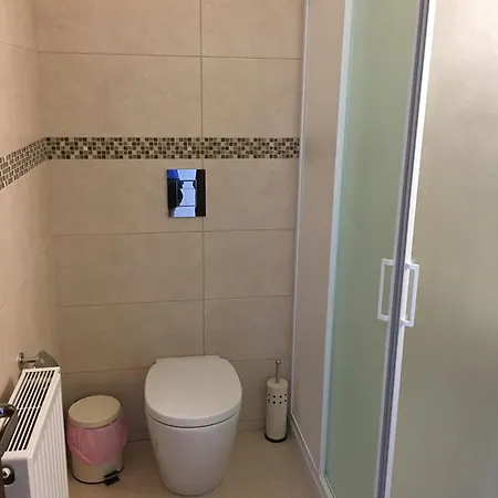 Apartament Kyperounta Apartment *