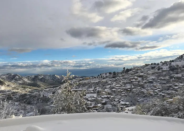 דירה Kyperounta Apartment *