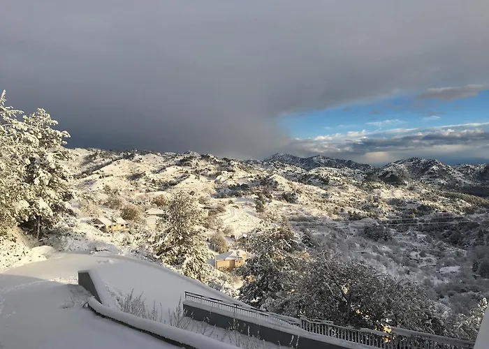 Kyperounta Apartment キペロンダ