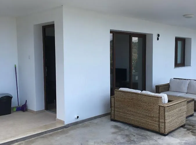 Kyperounta Apartment * キペロンダ